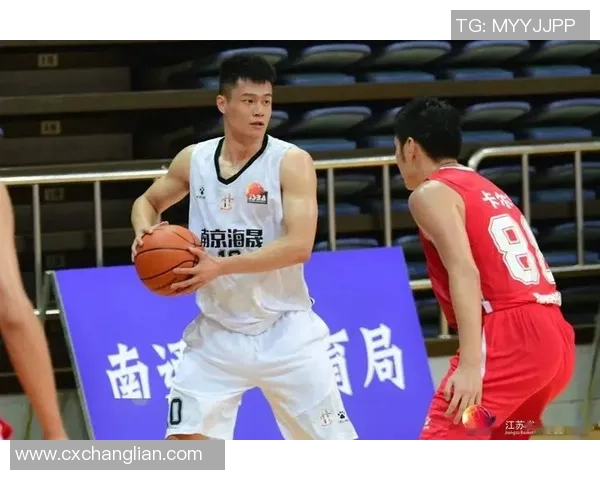 南京篮球队的拼搏之路城市联赛中的荣耀与挑战