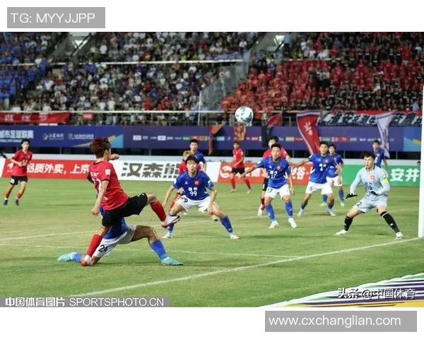 扬州笼式足球的魅力与发展探索助力城市体育文化新风尚 扬州笼式足球的魅力与发展探索助力城市体育文化新风尚