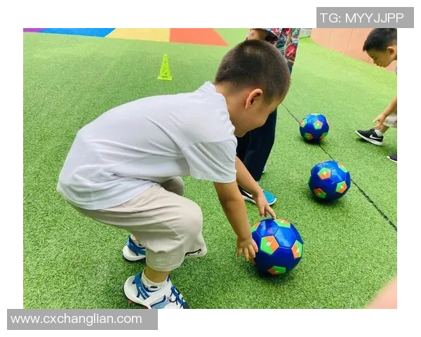足球福州小学:培养未来足球明星的摇篮与梦想起航地 足球福州小学:培养未来足球明星的摇篮与梦想起航地